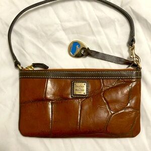 Dooney & Bourke